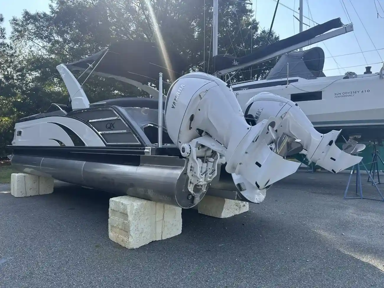 Thumbnail von Bennington 27 QXFBWAX2