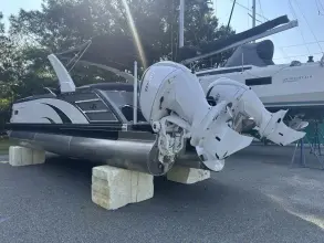 Thumbnail von Bennington 27 QXFBWAX2