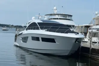 Thumbnail von Cruisers Yachts 60 Cantius
