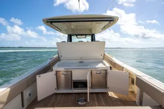 Thumbnail von Chris Craft 34 Catalina