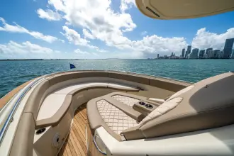 Thumbnail von Chris Craft 34 Catalina