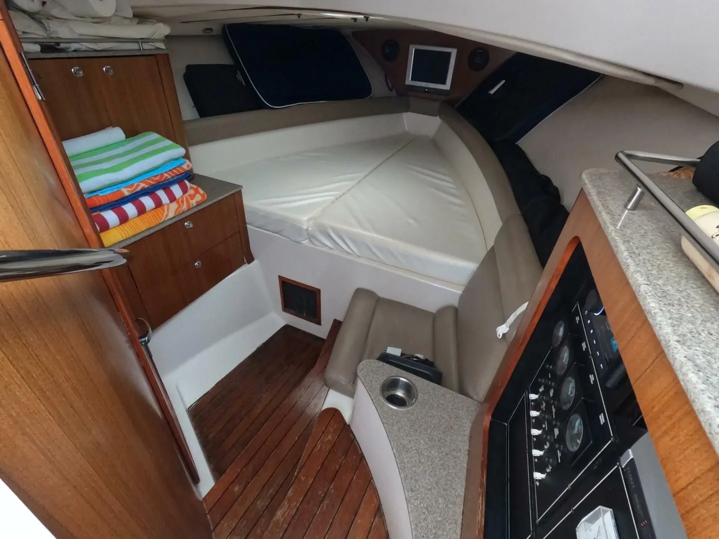 Thumbnail von Pursuit Drummond Island Runner 34