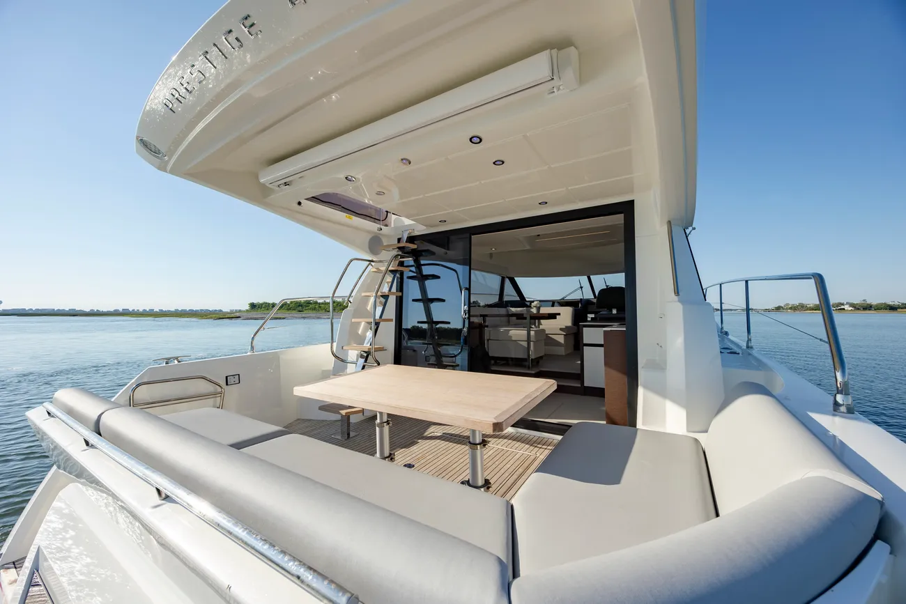 Thumbnail von Prestige 460