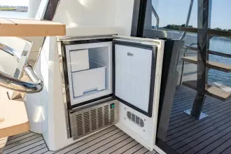 Thumbnail von Prestige 460