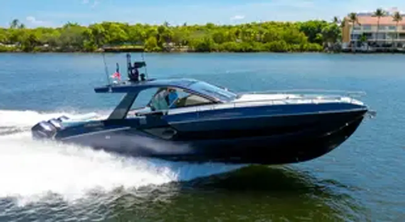 Azimut 48