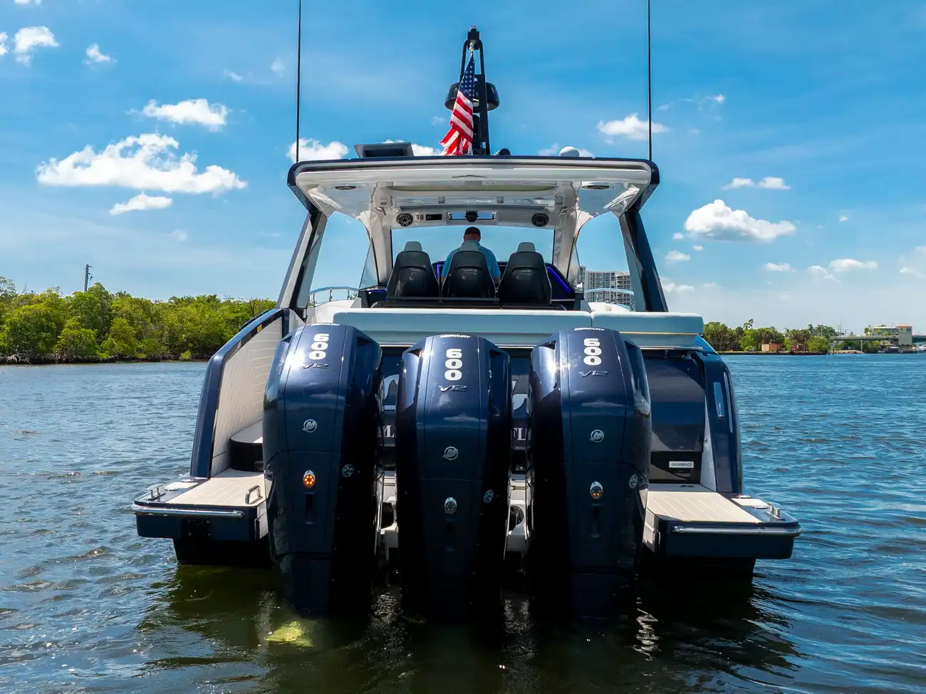 Thumbnail von Azimut 48