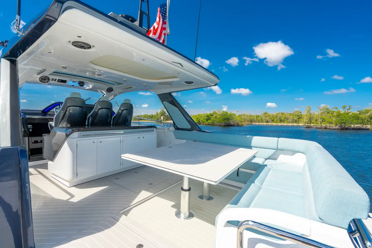 Thumbnail von Azimut 48