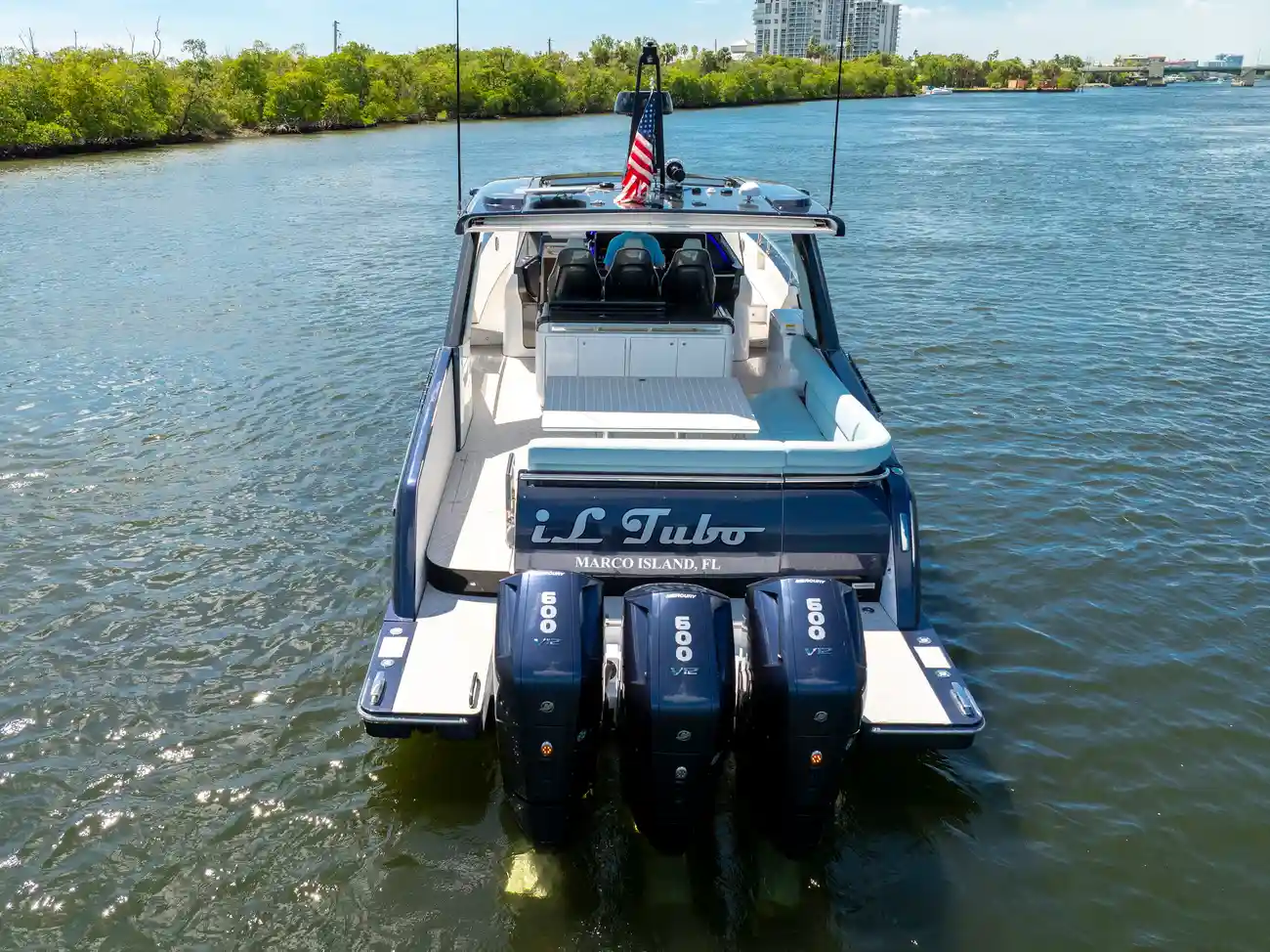 Thumbnail von Azimut 48