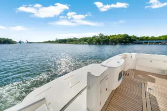 Thumbnail von Riviera 50 Sports Motor Yacht