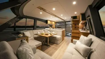 Thumbnail von Riviera Sports Motor Yacht 58