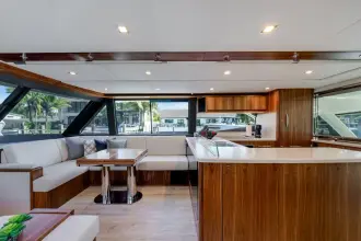 Thumbnail von Riviera 64 Sports Motor Yacht