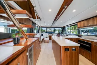 Thumbnail von Riviera 64 Sports Motor Yacht