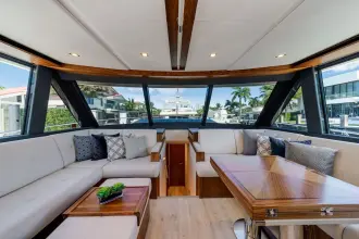 Thumbnail von Riviera 64 Sports Motor Yacht