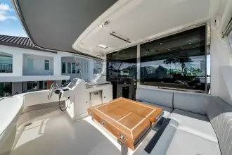 Thumbnail von Riviera 64 Sports Motor Yacht