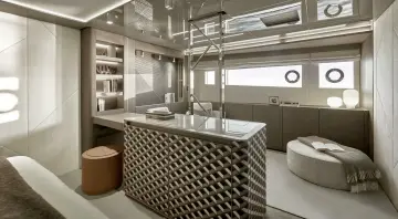 Thumbnail von Prestige M8