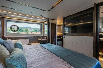 Thumbnail von Sunseeker 65 Sport Yacht