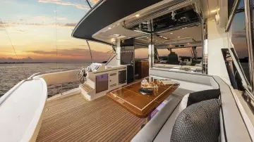 Thumbnail von Riviera 72 Sports Motor Yacht