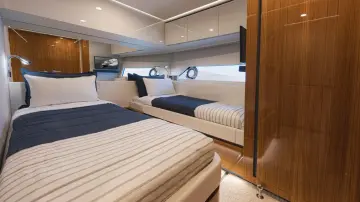 Thumbnail von Riviera Motor Yacht Open 78