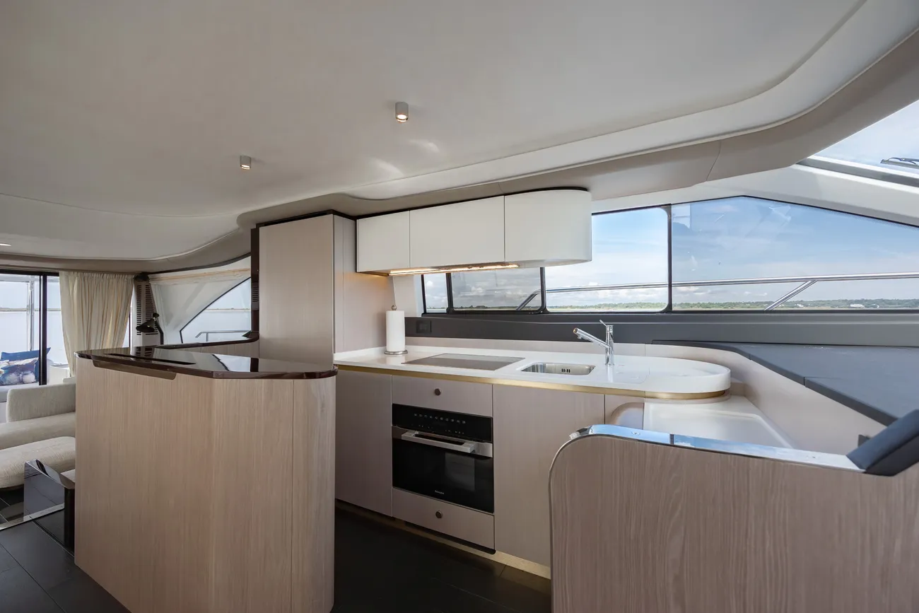 Thumbnail von Azimut 60 Fly