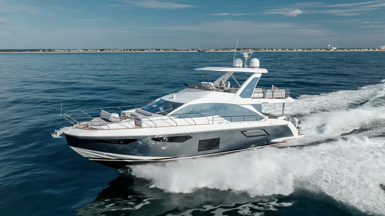 Thumbnail von Azimut 60 Fly