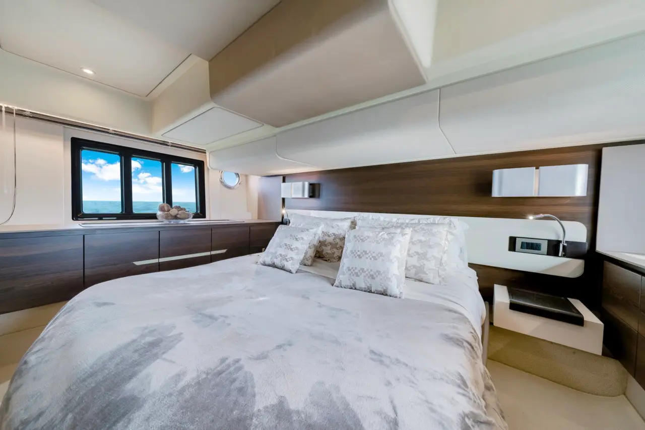 Thumbnail von Azimut 50