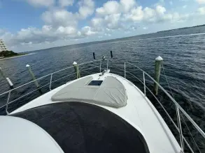 Thumbnail von Carver C36 Command Bridge