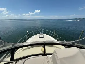 Thumbnail von Carver C36 Command Bridge