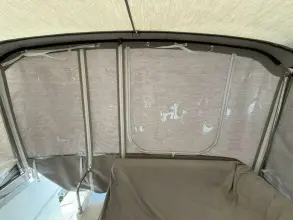 Thumbnail von Carver C36 Command Bridge