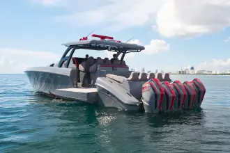 Thumbnail von Midnight Express 52 Vitesse