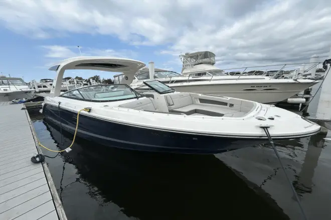 Sea Ray SLX 310