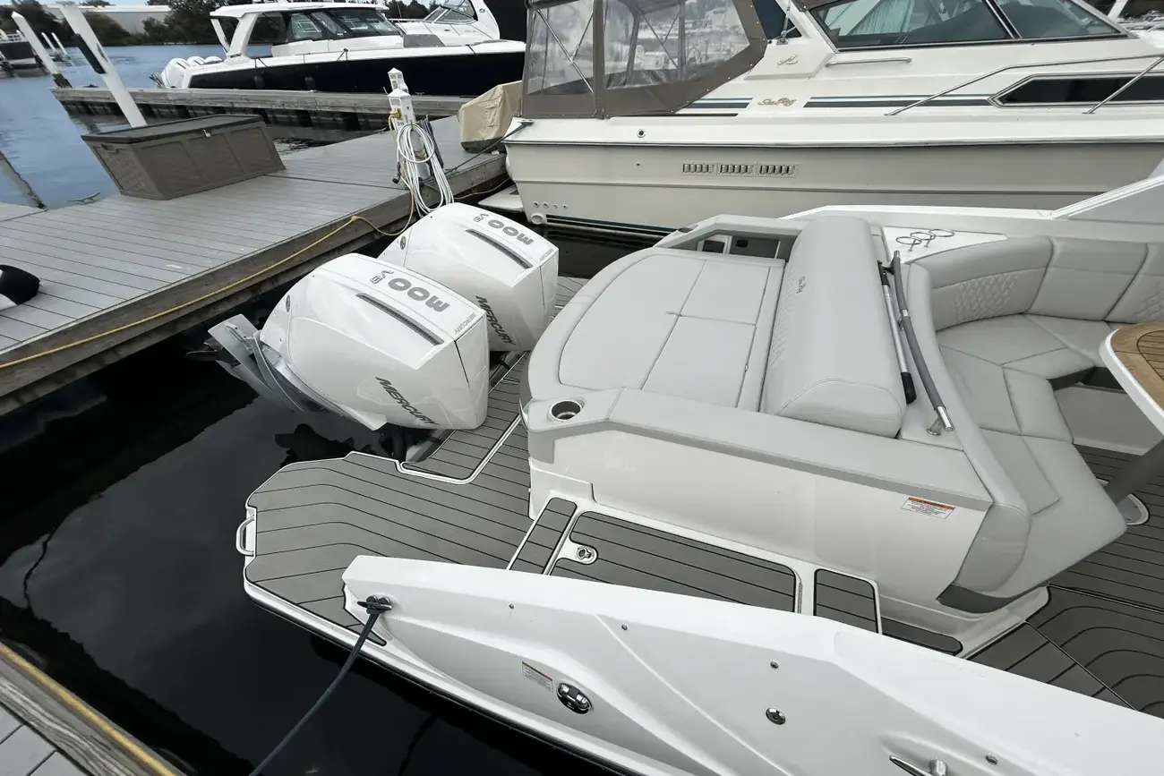 Thumbnail von Sea Ray SLX 310