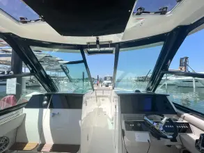 Thumbnail von Boston Whaler 330 Vantage