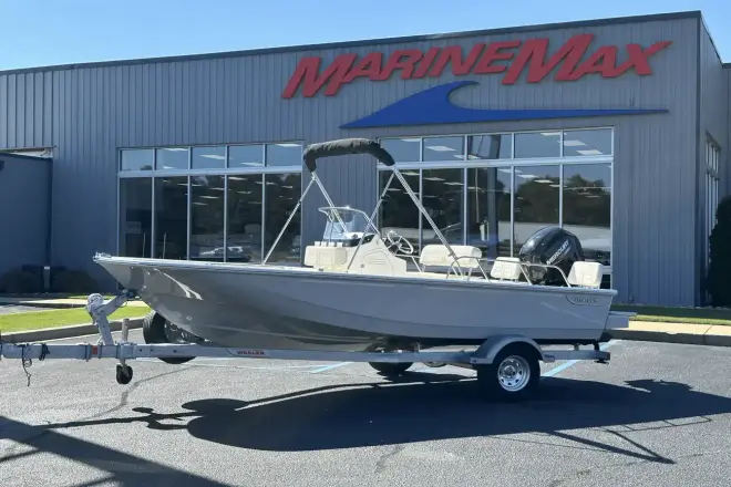 Boston Whaler 170 Montauk