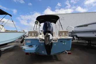 Thumbnail von Boston Whaler 170 Montauk