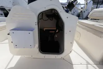 Thumbnail von Boston Whaler 170 Montauk