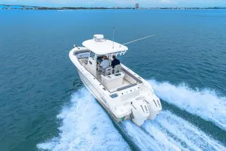 Thumbnail von Boston Whaler 250 Outrage