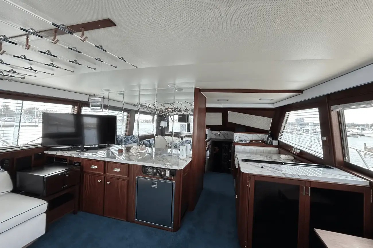 Thumbnail von Hatteras 60 Convertible