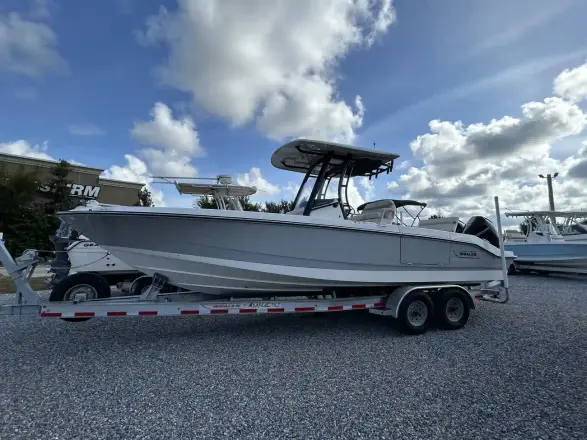 Boston Whaler 28 Conquest