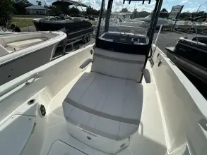 Thumbnail von Boston Whaler 28 Conquest