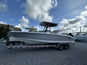 Thumbnail von Boston Whaler 28 Conquest