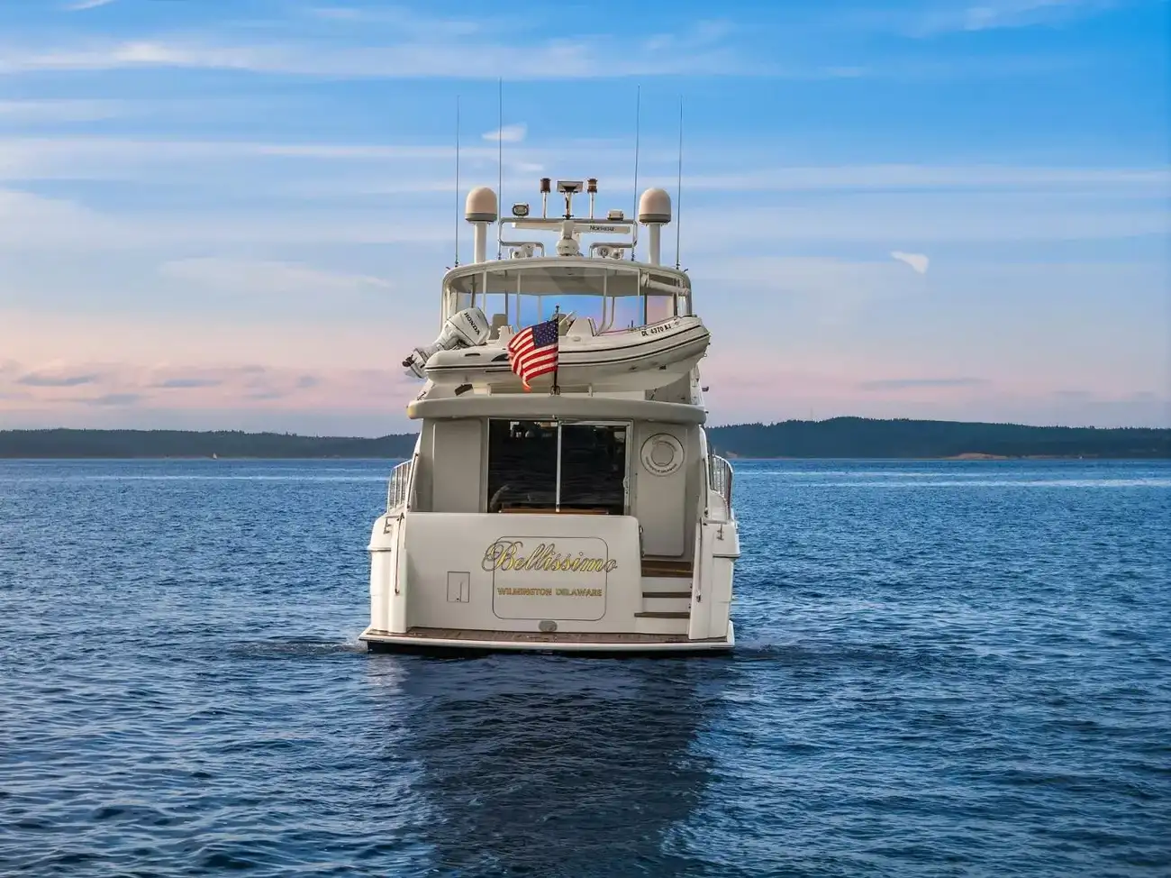 Thumbnail von Hatteras 72 Cockpit Motor Yacht BELLISSIMO