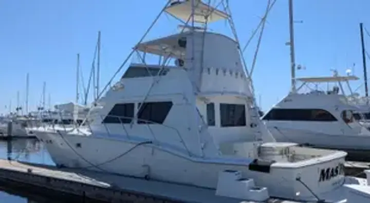 Hatteras 43 Convertible