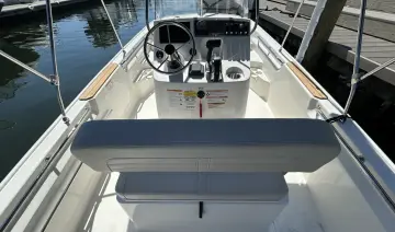 Thumbnail von Boston Whaler 170 Montauk