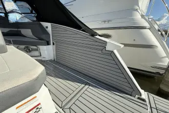 Thumbnail von Cruisers Yachts 38 GLS