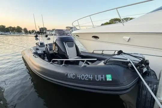 Grand Golden Line G650