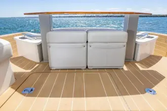 Thumbnail von Tiara Yachts EX54
