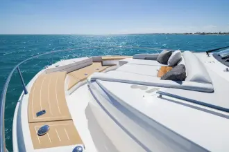 Thumbnail von Tiara Yachts EX54