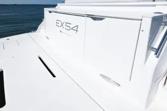 Thumbnail von Tiara Yachts EX54
