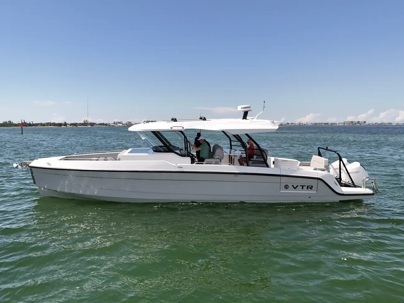 Cruisers Yachts 38 VTR