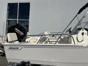 Thumbnail von Boston Whaler 170 Montauk